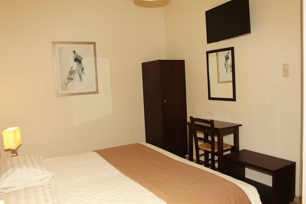 Rea Hotel Heraklion  Екстер'єр фото